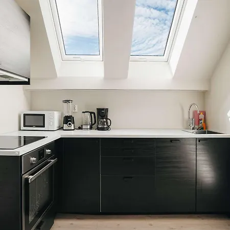 Dinbnb L 100m To Bryggen L Pet Friendly L Sleeps 4 L Smart-tv Apartment *