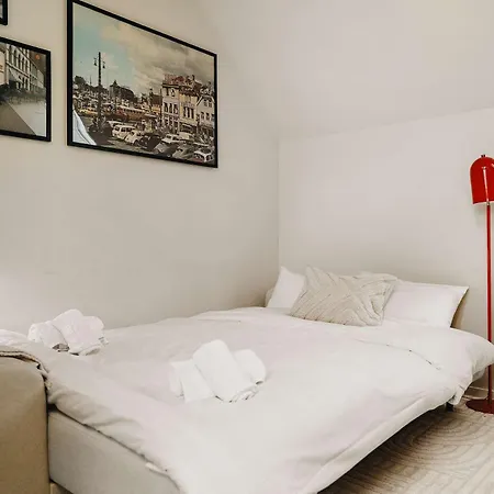 Апартаменты Dinbnb L 100m To Bryggen L Pet Friendly L Sleeps 4 L Smart-tv *