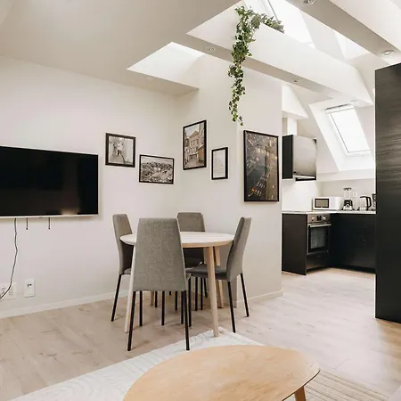 Dinbnb L 100m To Bryggen L Pet Friendly L Sleeps 4 L Smart-tv Apartmán