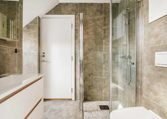Lejlighed Dinbnb L 100m To Bryggen L Pet Friendly L Sleeps 4 L Smart-tv Bergen